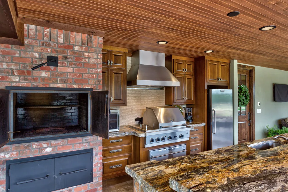 Swimming Pool Cottage by First Choice Custom Builders - Photo 10