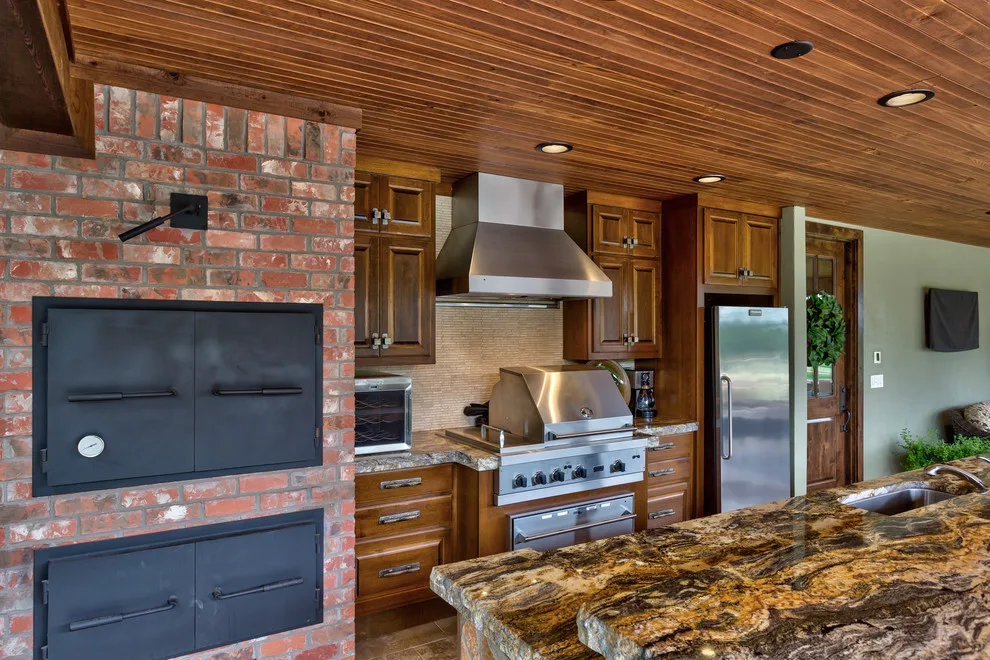 Swimming Pool Cottage by First Choice Custom Builders - Photo 11