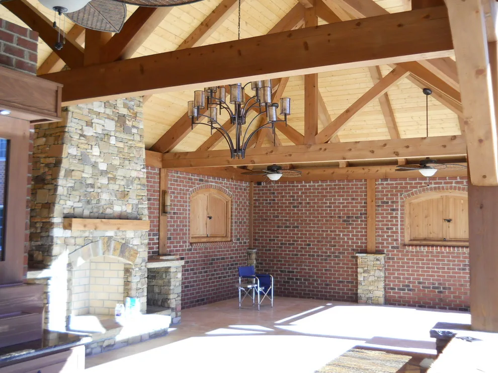 Swimming Pool Cottage by Higgins Building Group, Inc. - Photo 2