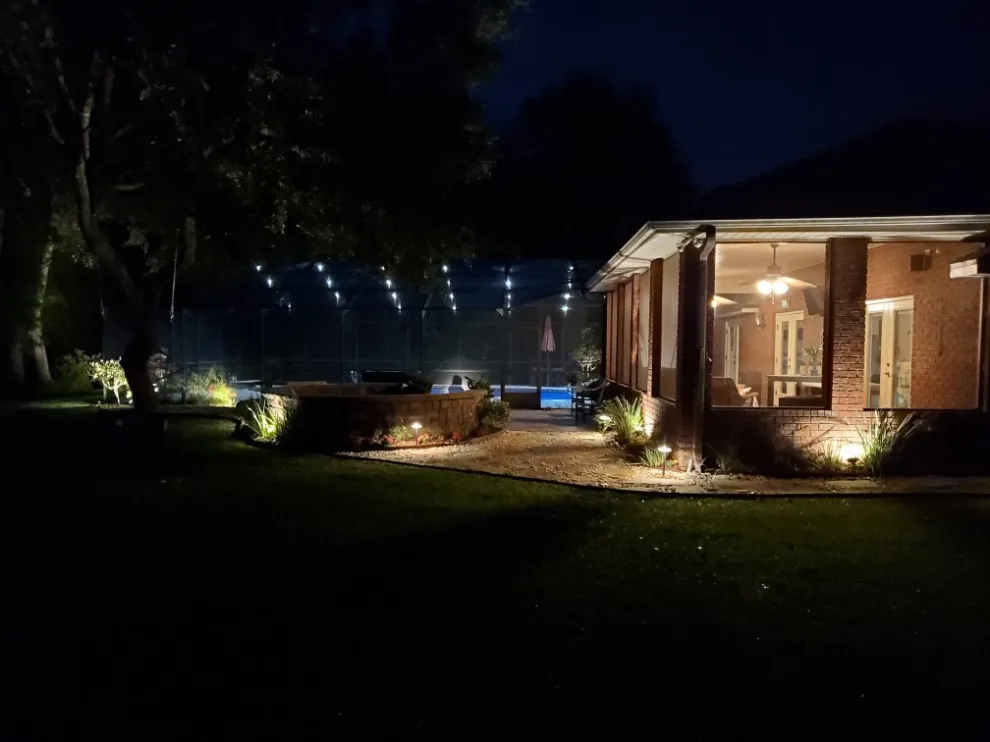 Star Light Pool Screen by BBF Contractors - Photo 2