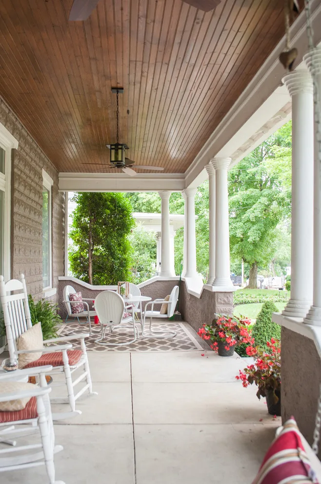 Veranda Renovations by Hedgewood Builders - Photo 4