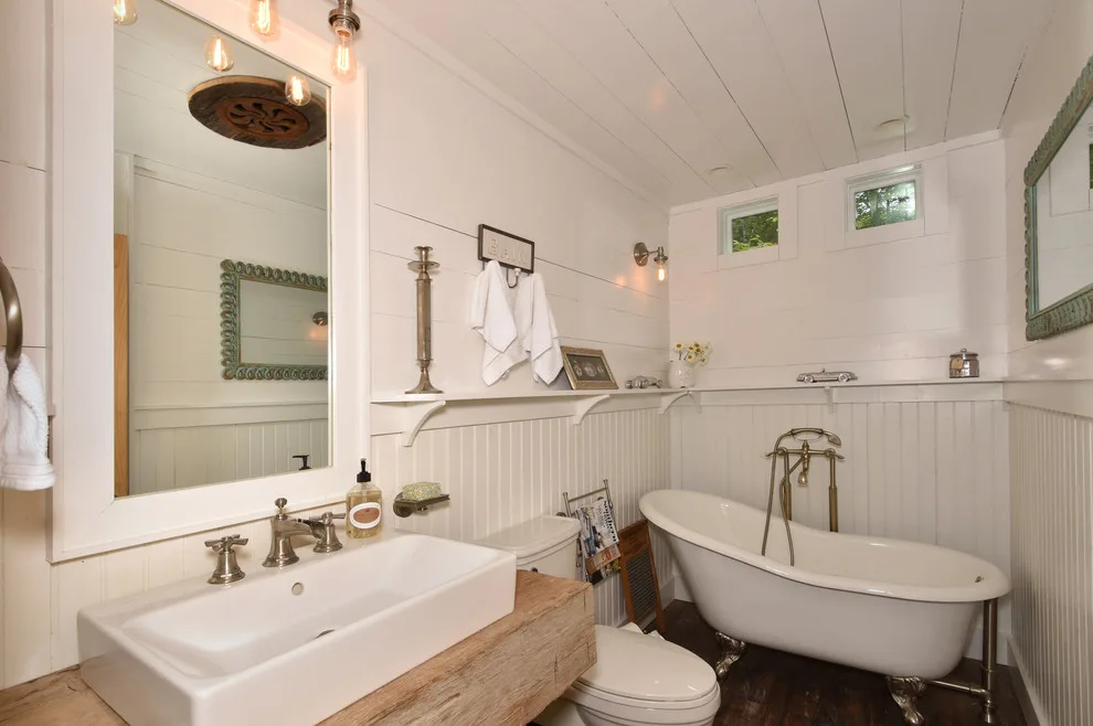 Bespoke Luxury Cabin Retreat by Mountain Craft Builders Inc. - Photo 10