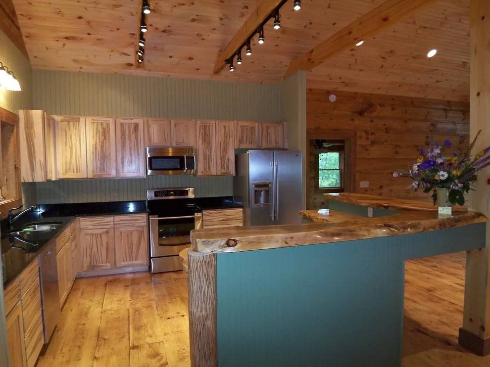 Mountain Craft Builders Inc. - Photo 2