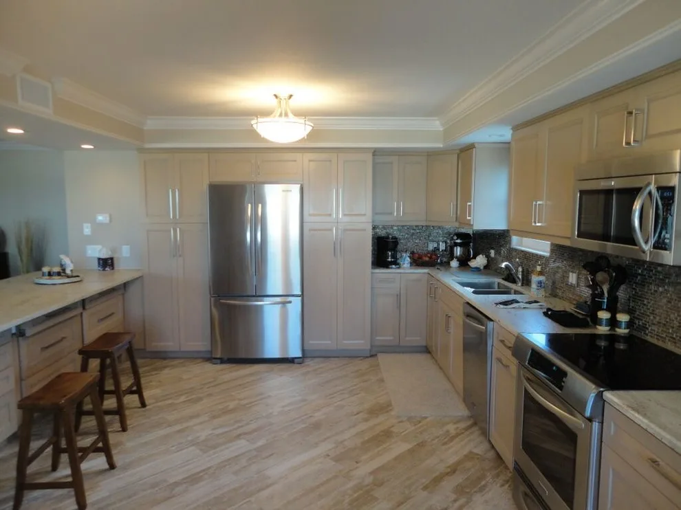 St. Petersburg Beach Kitchen Renovations Portfolio by KR Fritz LLC - Photo 2