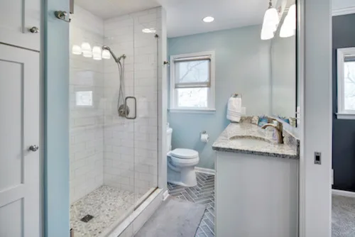 Prairie Village Entire Home by Remodel Moore, LLC - Photo 17