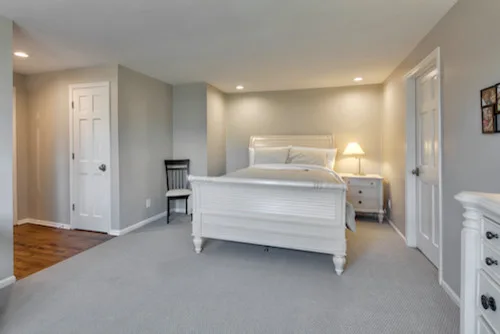 Prairie Village Entire Home by Remodel Moore, LLC - Photo 25