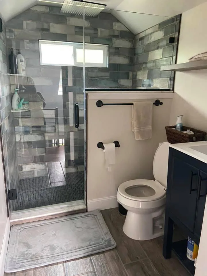 Elite Bathroom Environments by Forsyth Remodeling LLC - Photo 15