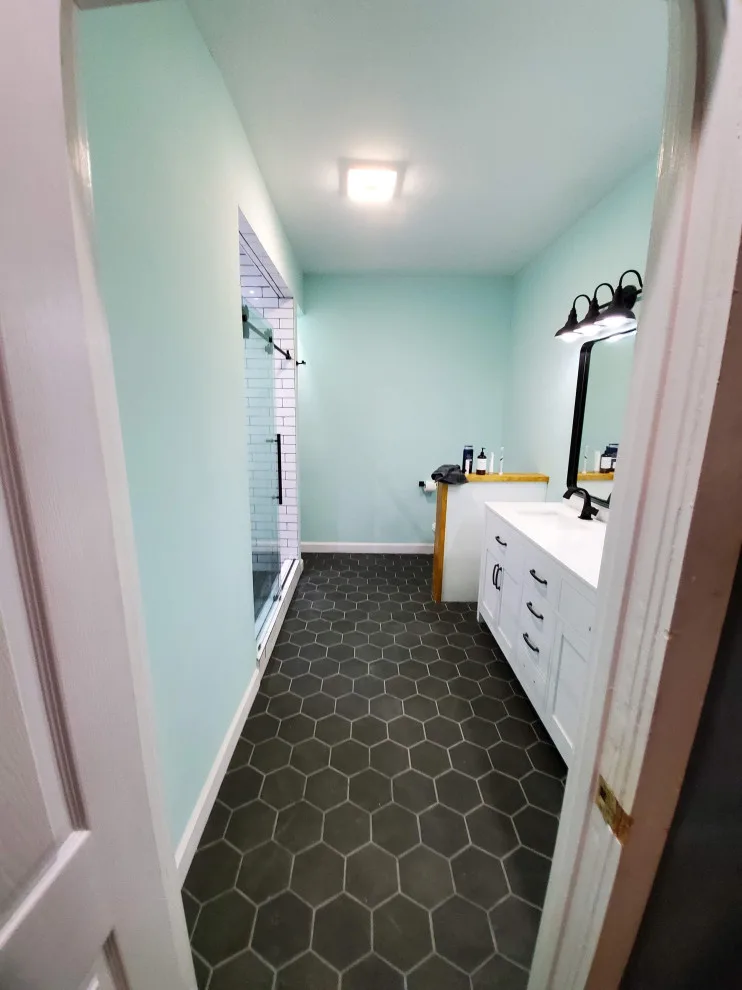 Fine Line Construction Service - Photo 14