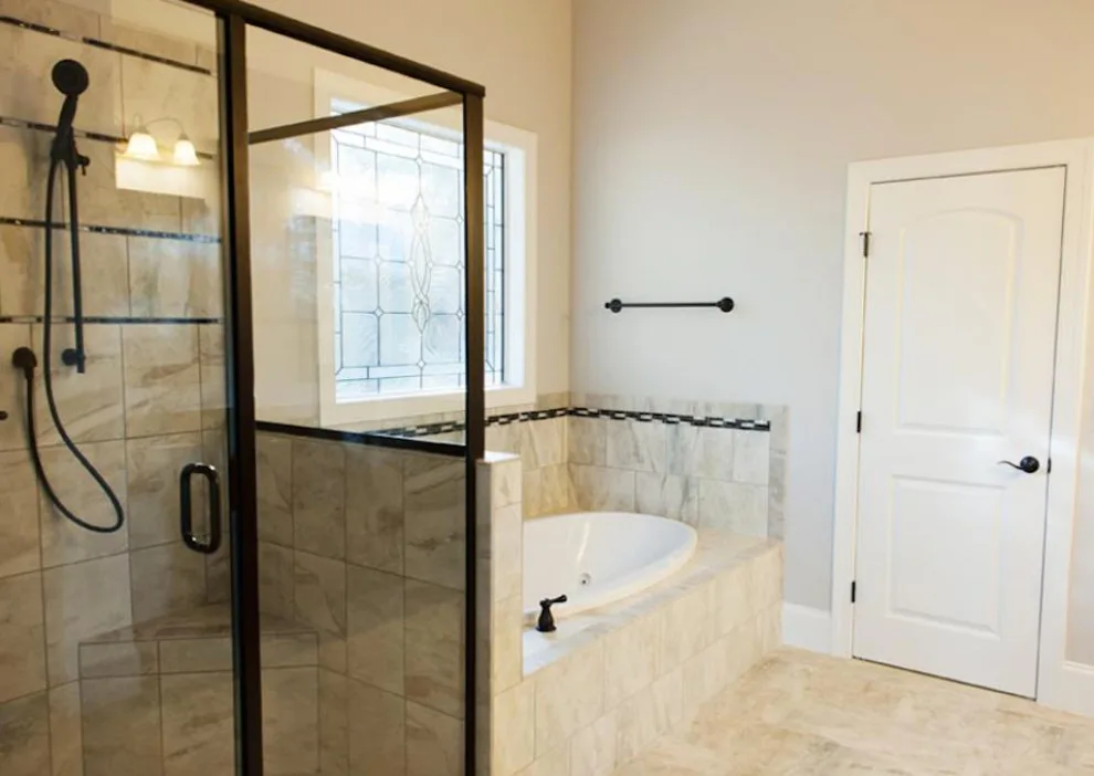 Grayson Homes - Photo 2