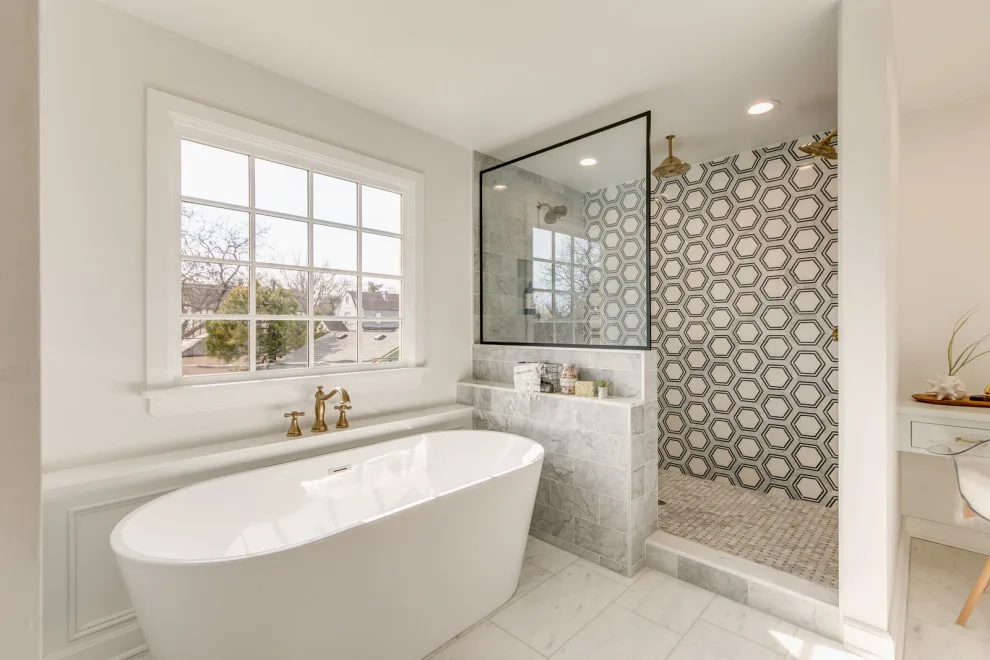 900 Opulent Revamp by Dream Construction - Photo 11