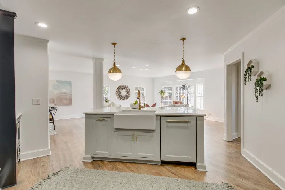 900 Opulent Revamp by Dream Construction - Photo 15