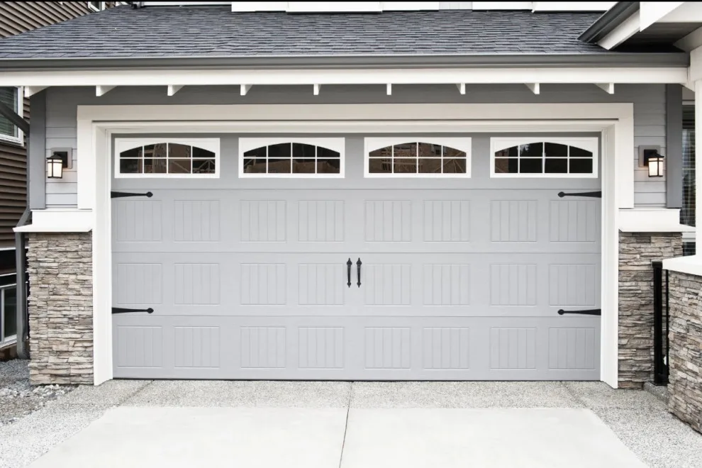 Filli's Garage Doors & Iron Works - Photo 8