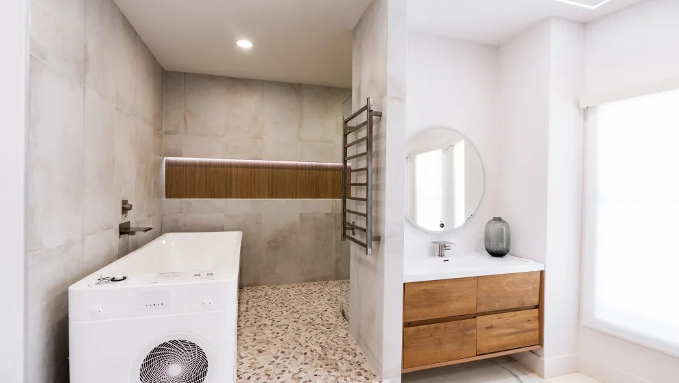 Project Rebirth by Bradford Custom Homes & Remodeling - Photo 11