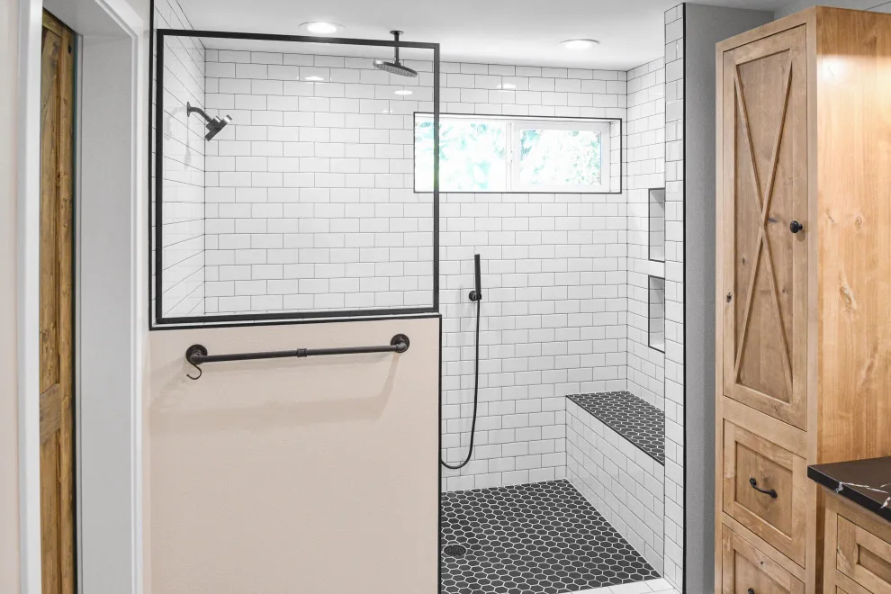 Puyallup Primary Bathroom by Woodside Custom Homes - Photo 6