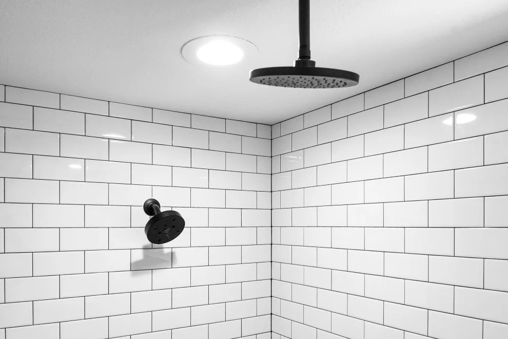 Puyallup Primary Bathroom by Woodside Custom Homes - Photo 9