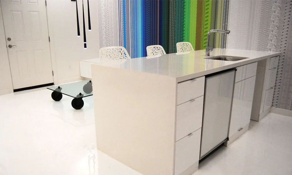 Q Avenue Gaming Lounge by Graeson Xander Design Build - Photo 3