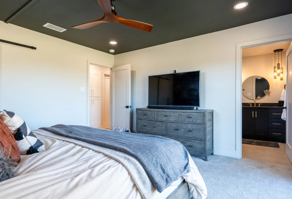 Ranch Home Renovation by D2 Built - Photo 28