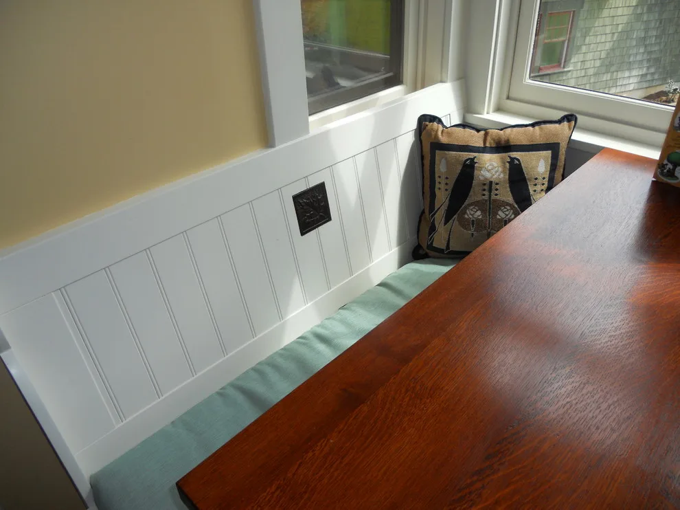 Ranch to Craftsman Makeover by Re-Modern Homes Inc/All Aspects Tile And Carpentry - Photo 20