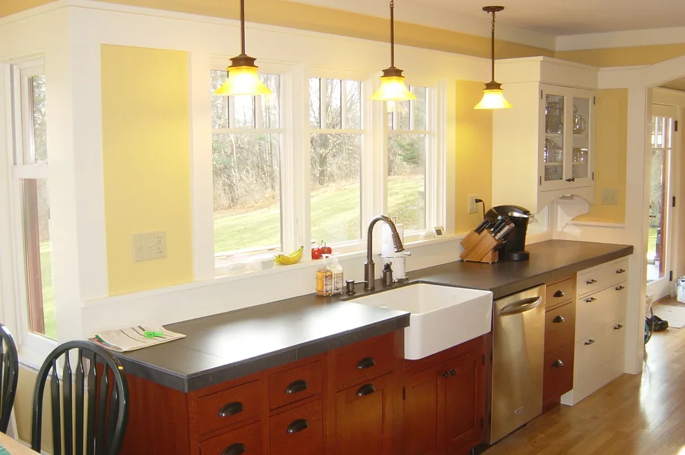 Ranch to Craftsman Makeover by Re-Modern Homes Inc/All Aspects Tile And Carpentry - Photo 9