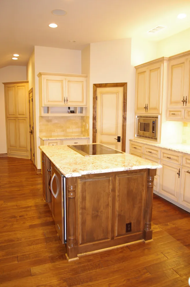 Ranch-Style Residence with Pool House by First Choice Custom Builders - Photo 14