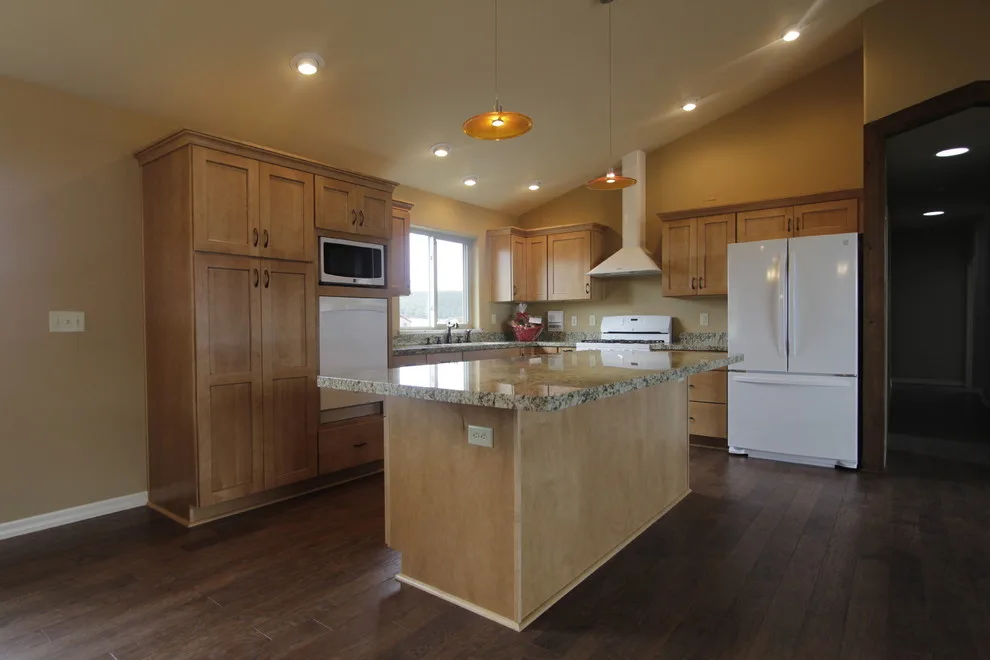 Randall - Fresh Residence by JKC Inc General Contractor - Photo 9