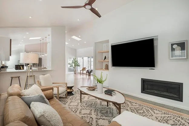 Reinvented Voyager by Habitation Inc - Photo 2