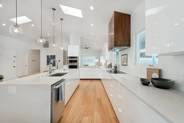 Reinvented Voyager by Habitation Inc - Photo 3