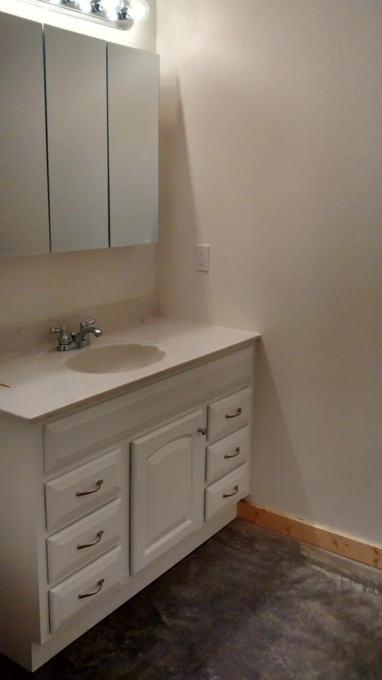 Concepts In Building - Photo 10