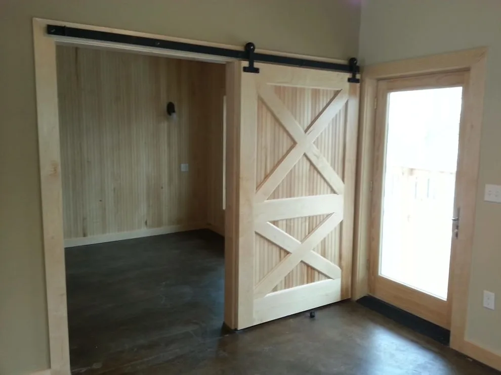 Stichter Construction - Photo 2