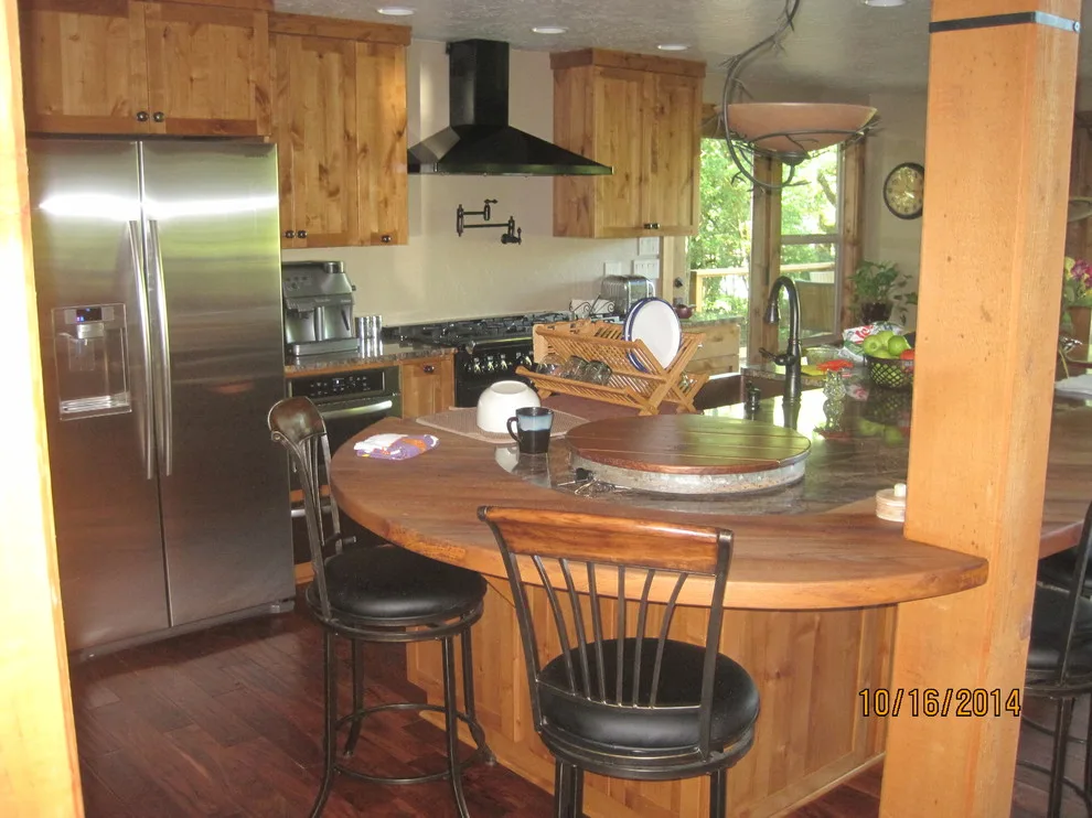 Revamp 80's Ranch by Allen And Allen Const. - Photo 2