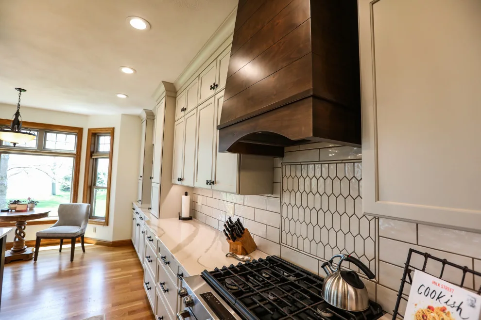 Kitchen Renovation: S Residence 2024 by Cascade Lumber Company - Photo 17