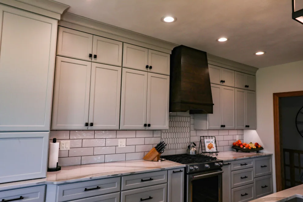 Kitchen Renovation: S Residence 2024 by Cascade Lumber Company - Photo 4