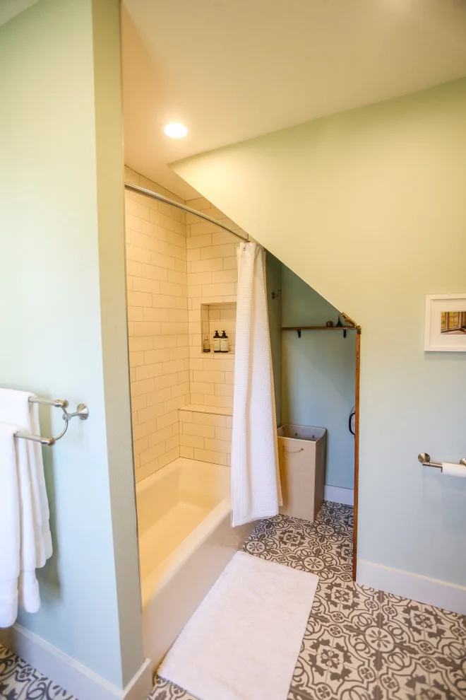 Revamp: T Farmhouse 2022 by Cascade Lumber Company - Photo 9