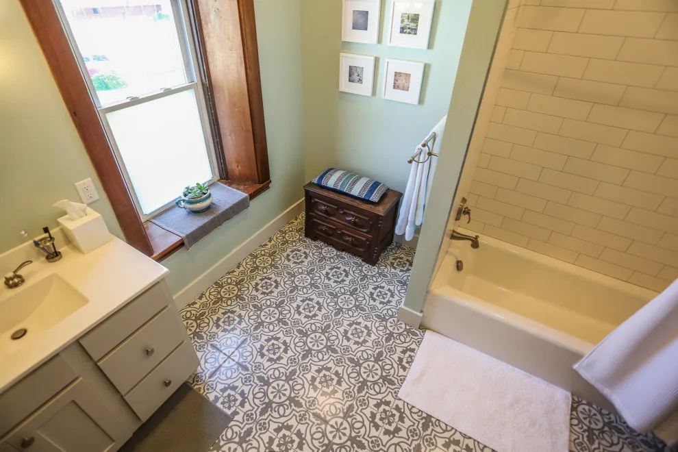Revamp: T Farmhouse 2022 by Cascade Lumber Company - Photo 7