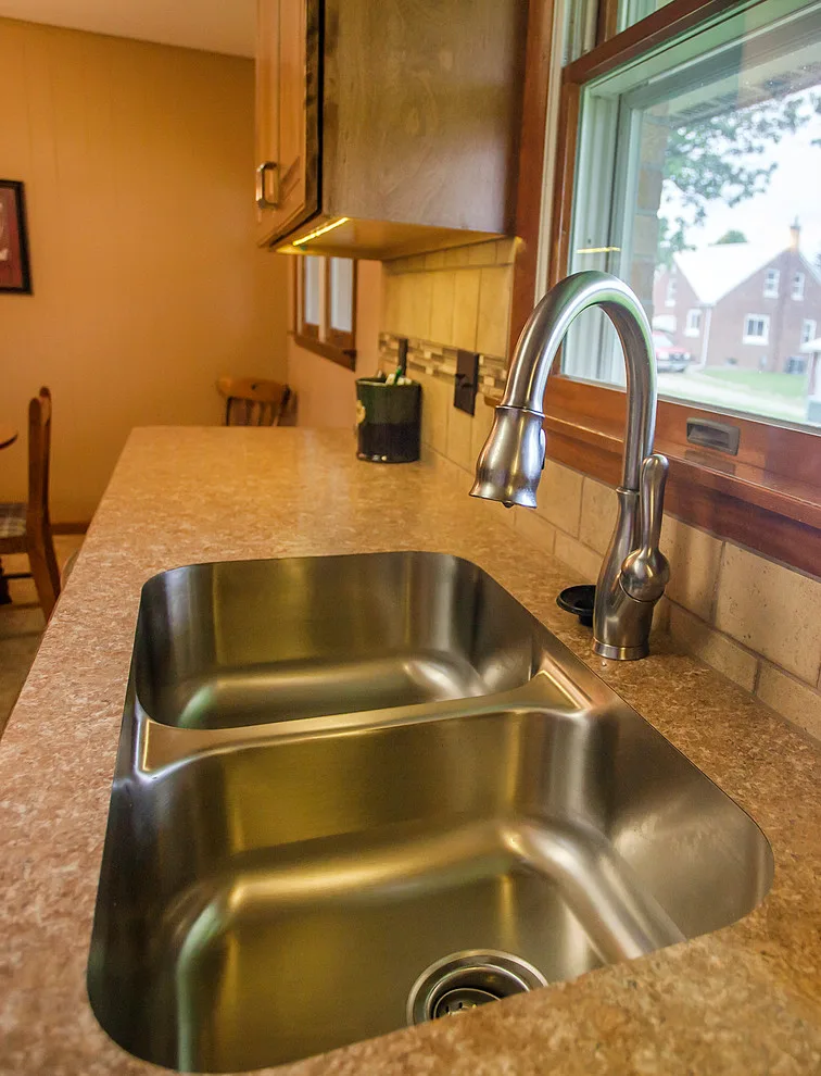 Kitchen and Bathroom Renovation: T Residence 2017 by Cascade Lumber Company - Photo 4