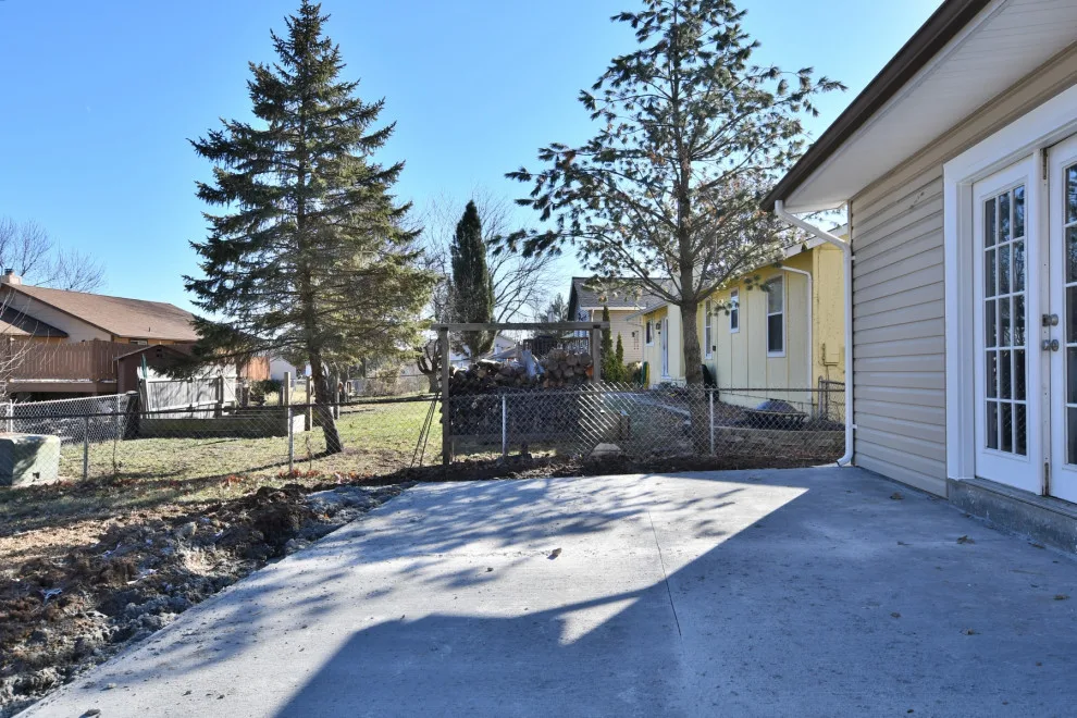 Schneider Property Services LLC - Photo 12