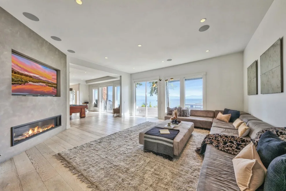 Renovations by ICG Construction & Landscaping - Photo 37