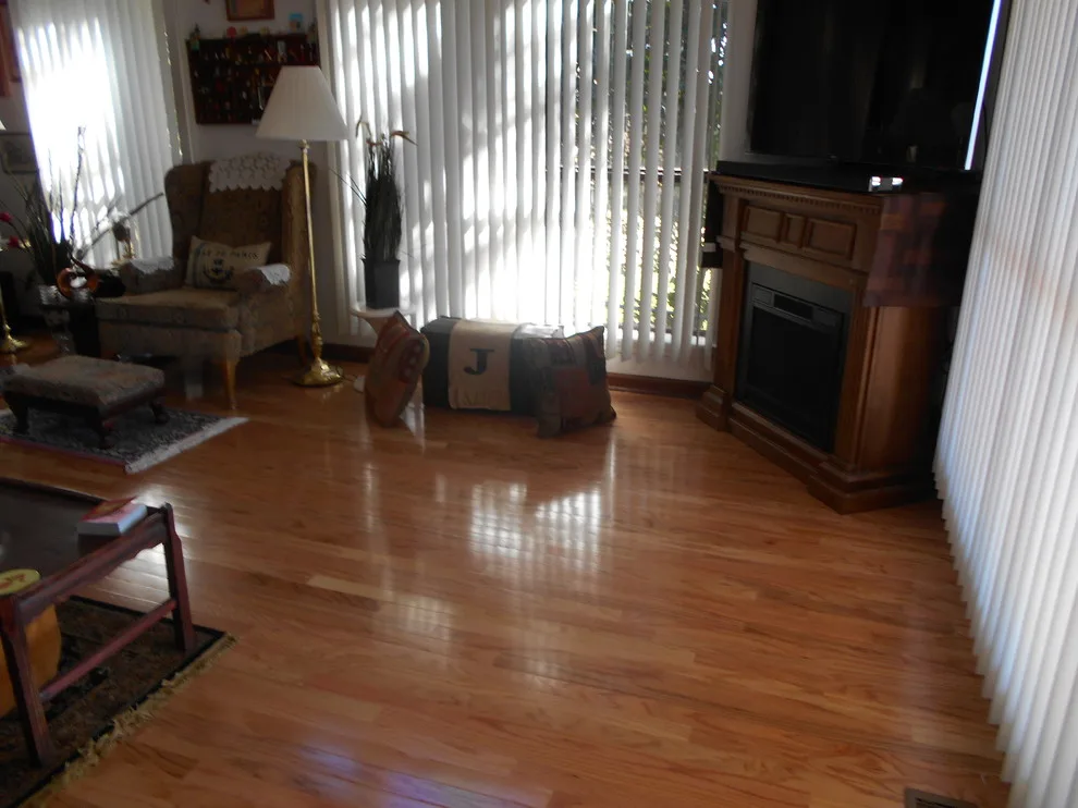The Floor Store - Photo 3