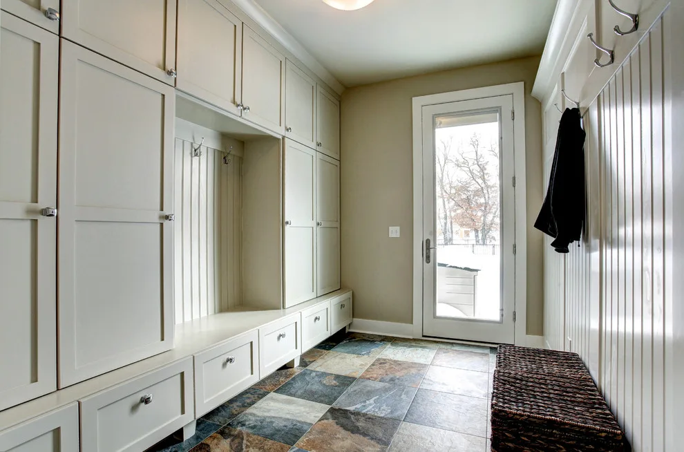 Stunning Tailored Residence - Ridgeriver by Berghuis Construction LLC - Photo 13