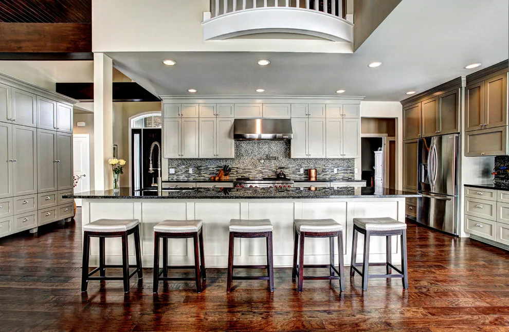 Stunning Tailored Residence - Ridgeriver by Berghuis Construction LLC - Photo 2