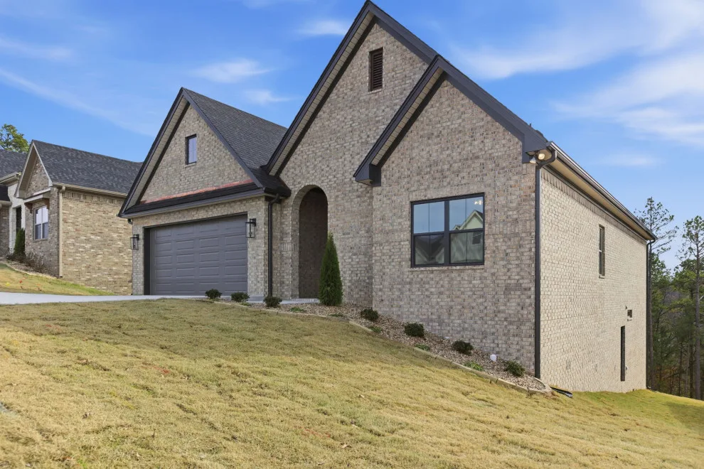 Ridgeview Trail Custom Residence II by Hines Homes, LLC - Photo 9