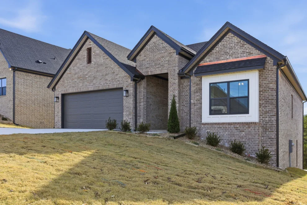 Ridgeview Path Bespoke Residence by Hines Homes, LLC - Photo 25