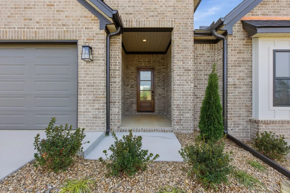 Ridgeview Path Bespoke Residence by Hines Homes, LLC - Photo 23