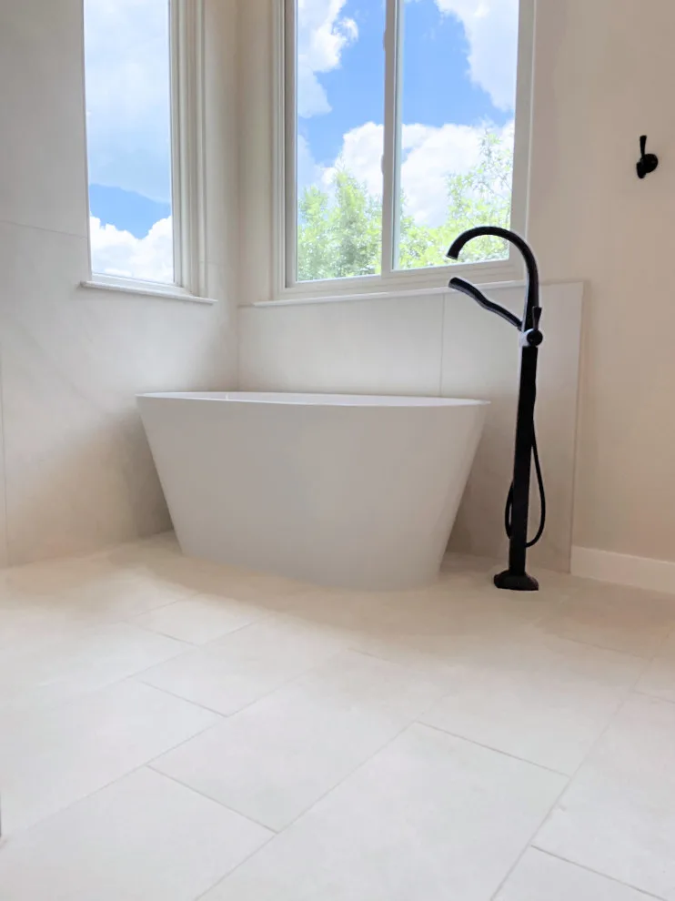 Custom Bathroom at River Place by Jonestar Construction - Photo 3