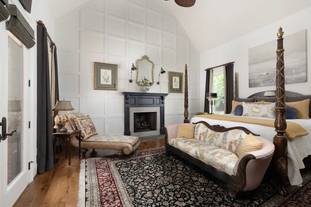 River Haven | Master Suite by Construction Straight Up - Photo 2