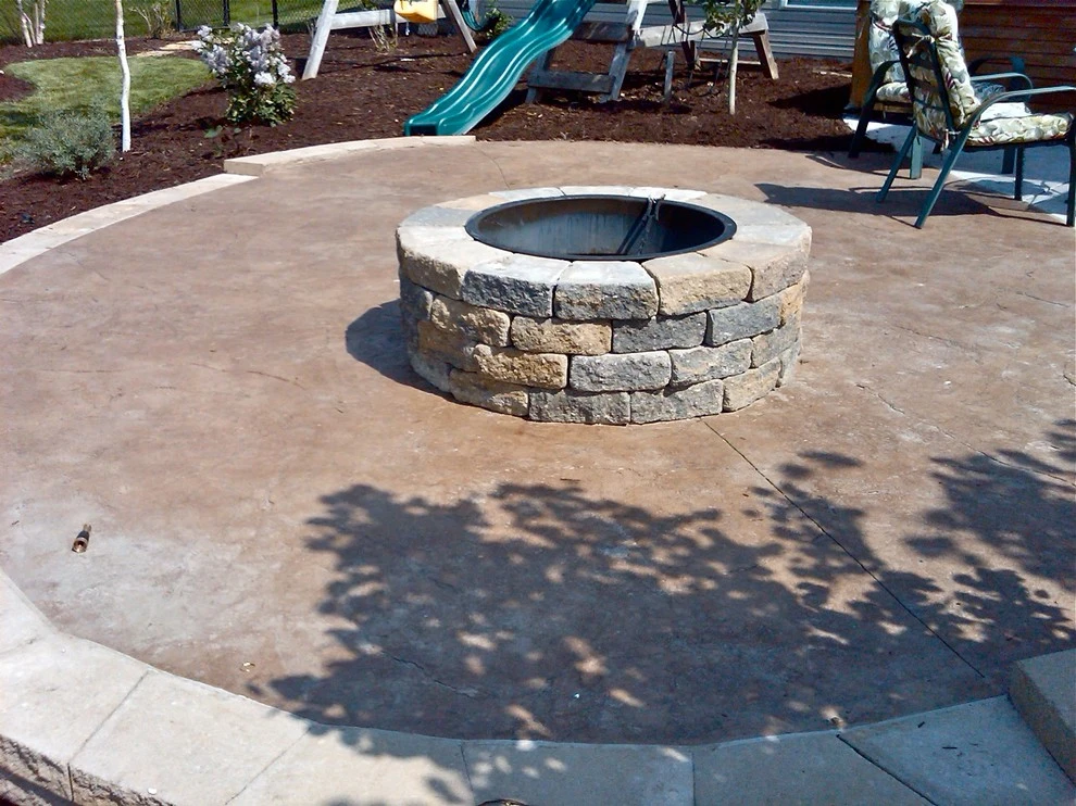 Fire Pits & Fireplaces by Friesen Landscaping LLC - Photo 15