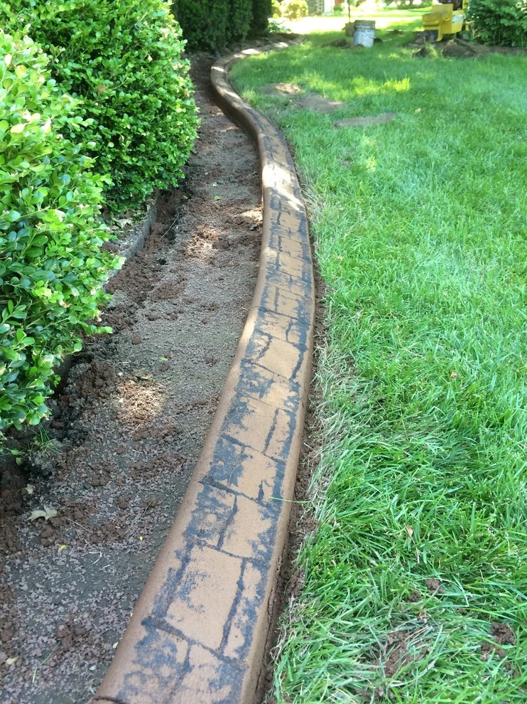Landscape Curbing by Friesen Landscaping LLC - Photo 3