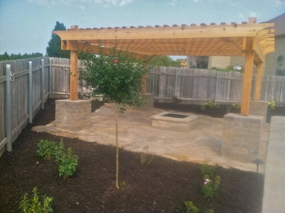 Pergolas by Friesen Landscaping LLC - Photo 5