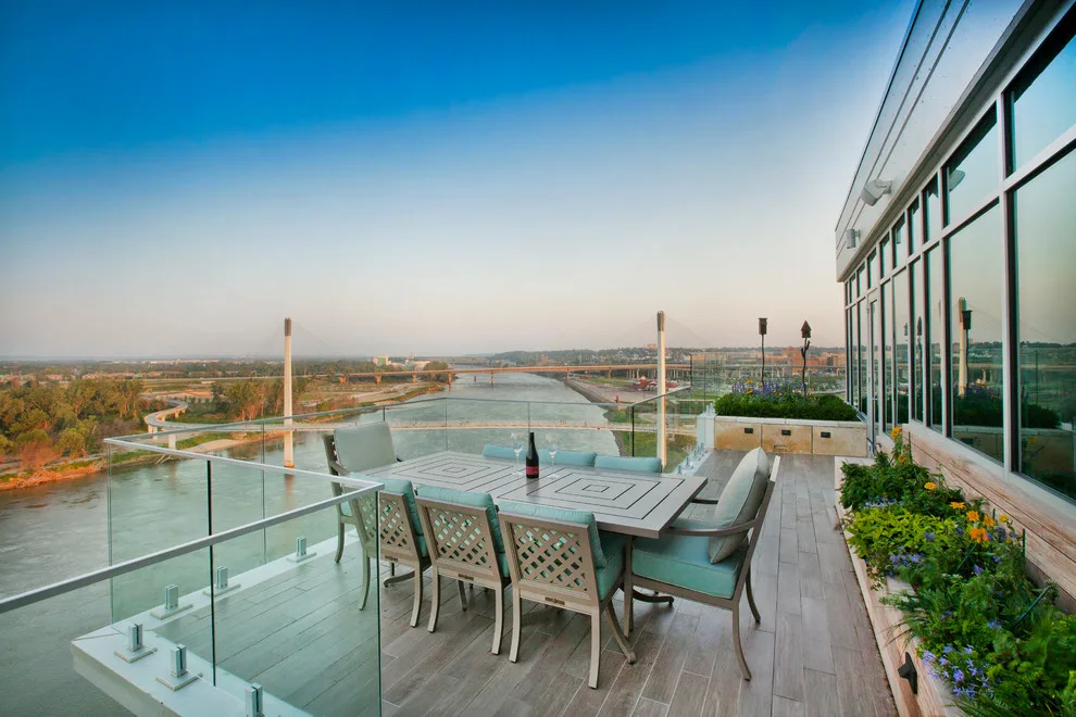 Penthouse on the Roof by Craig Tuttle Construction, Inc. - Photo 6