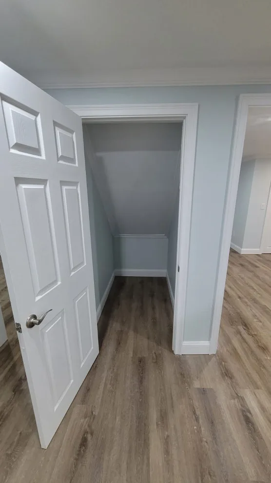 EVM Home Improvement & Painting - Photo 13
